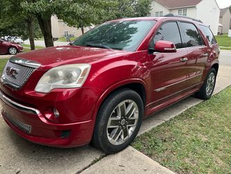 2013 GMC Acadia Denali