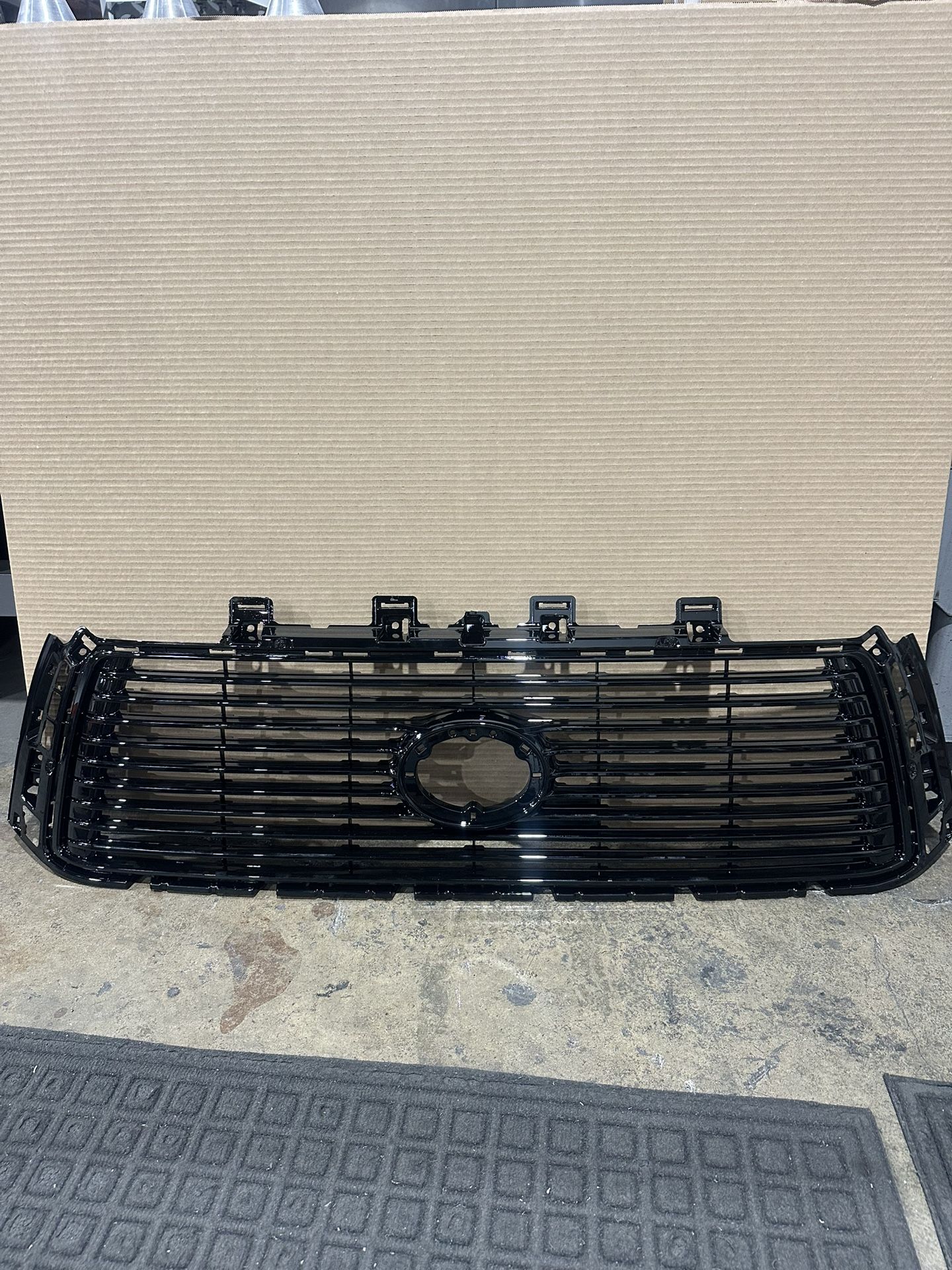 2nd Gen Toyota Tundra Grill Insert 