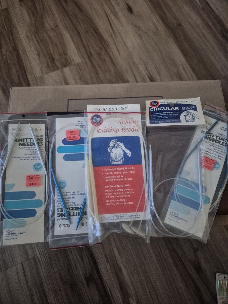 Circular Knitting Needles (5)