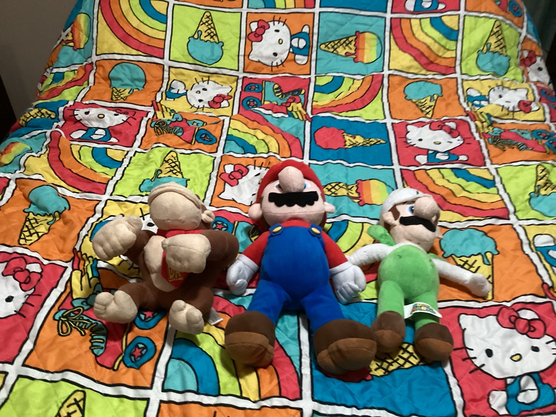 Mario Bros And Donkey Kong Plushes Lot Of 3