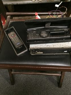 Jensen car stereo detachable face w/ remote