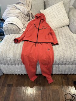 Nike Tech Outfits RED