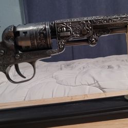 Replica navy revolver