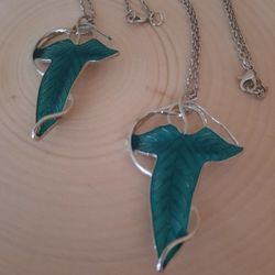 Necklace / Pendant/ Pin (LOTR)