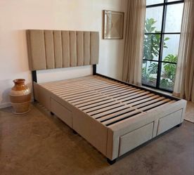 ✨For Sale - Queen Bed!!! Ask For Price!!! Preguntar Precio 