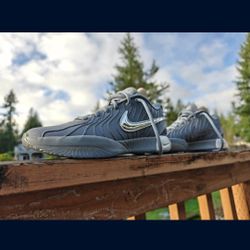Brand New Nike LeBron 21's Size 11