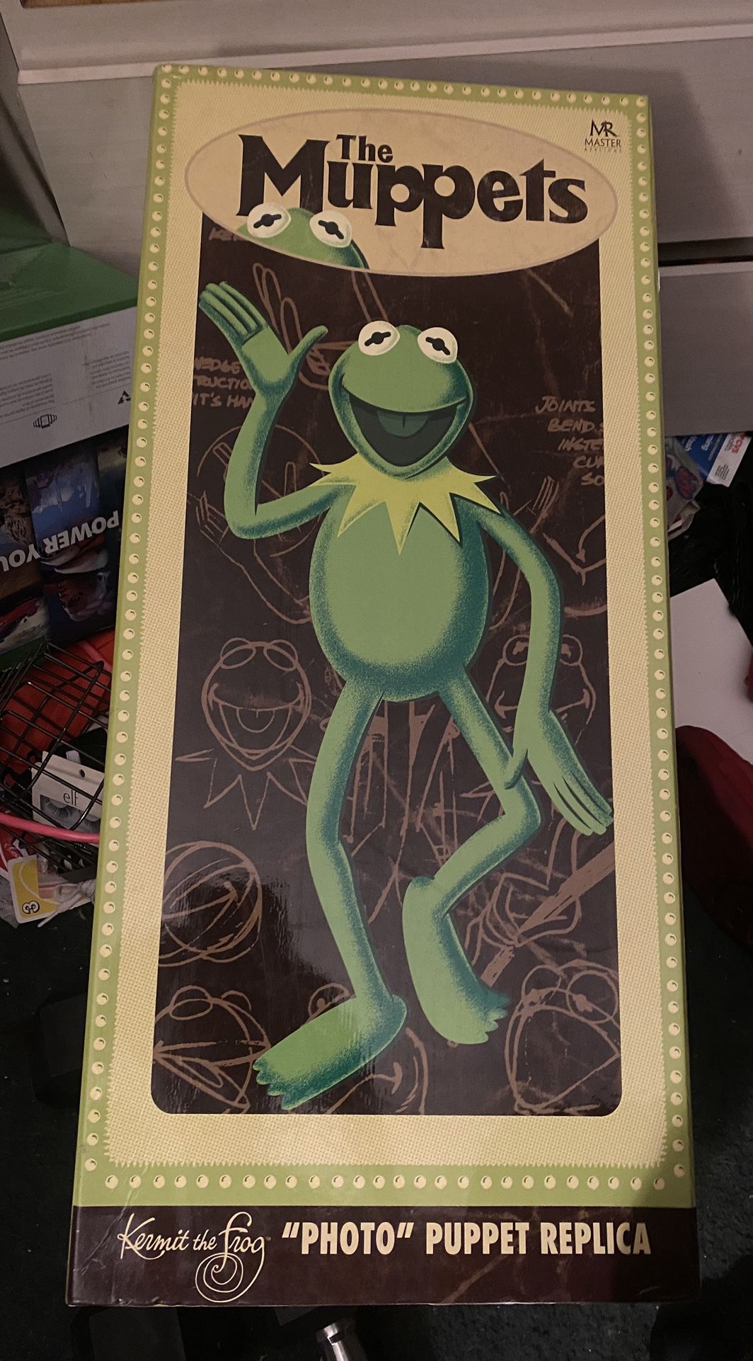Master Replicas Kermit The Frog In Box