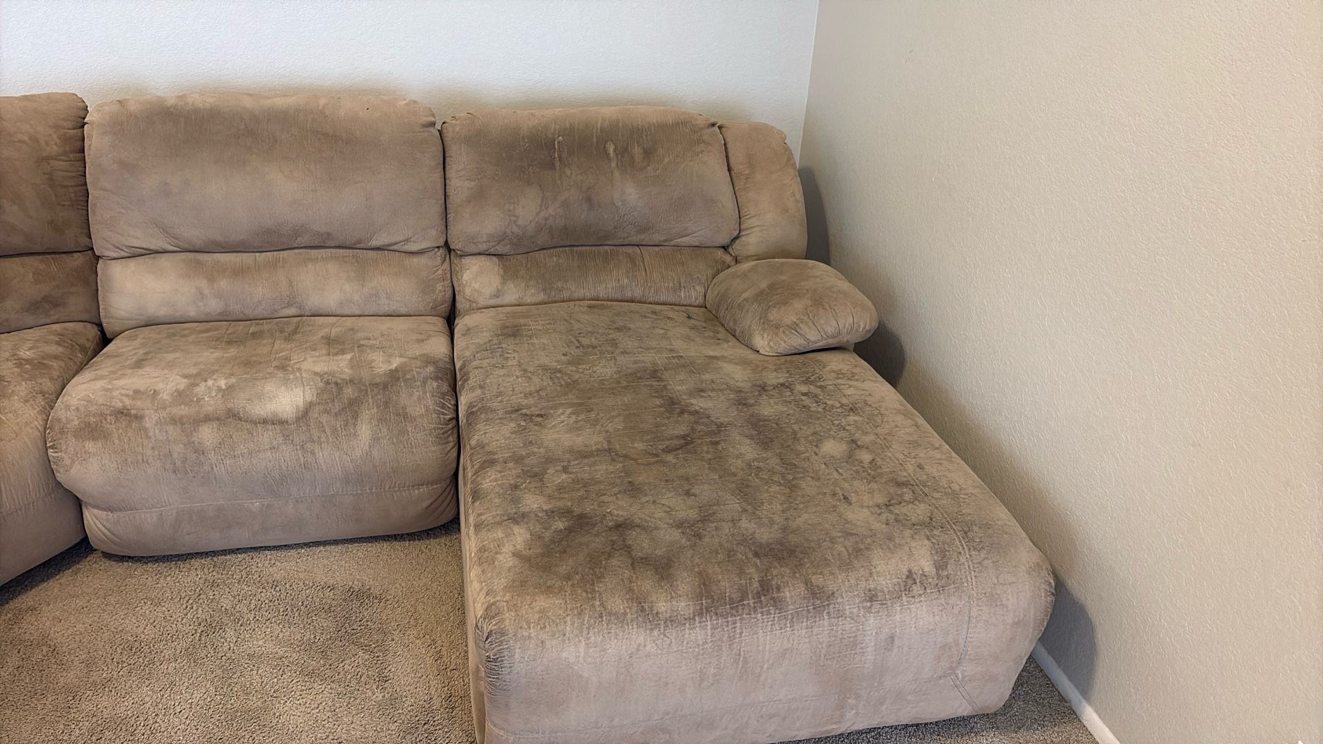 Free Couch You Haul And Move Yourself Today Only As Is