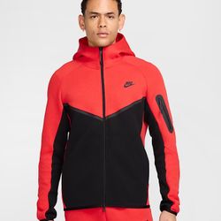 NWT RARE Nike Tech Fleece Jacket MEN XL Red Black Hoodie Full Zip HV0959-696
