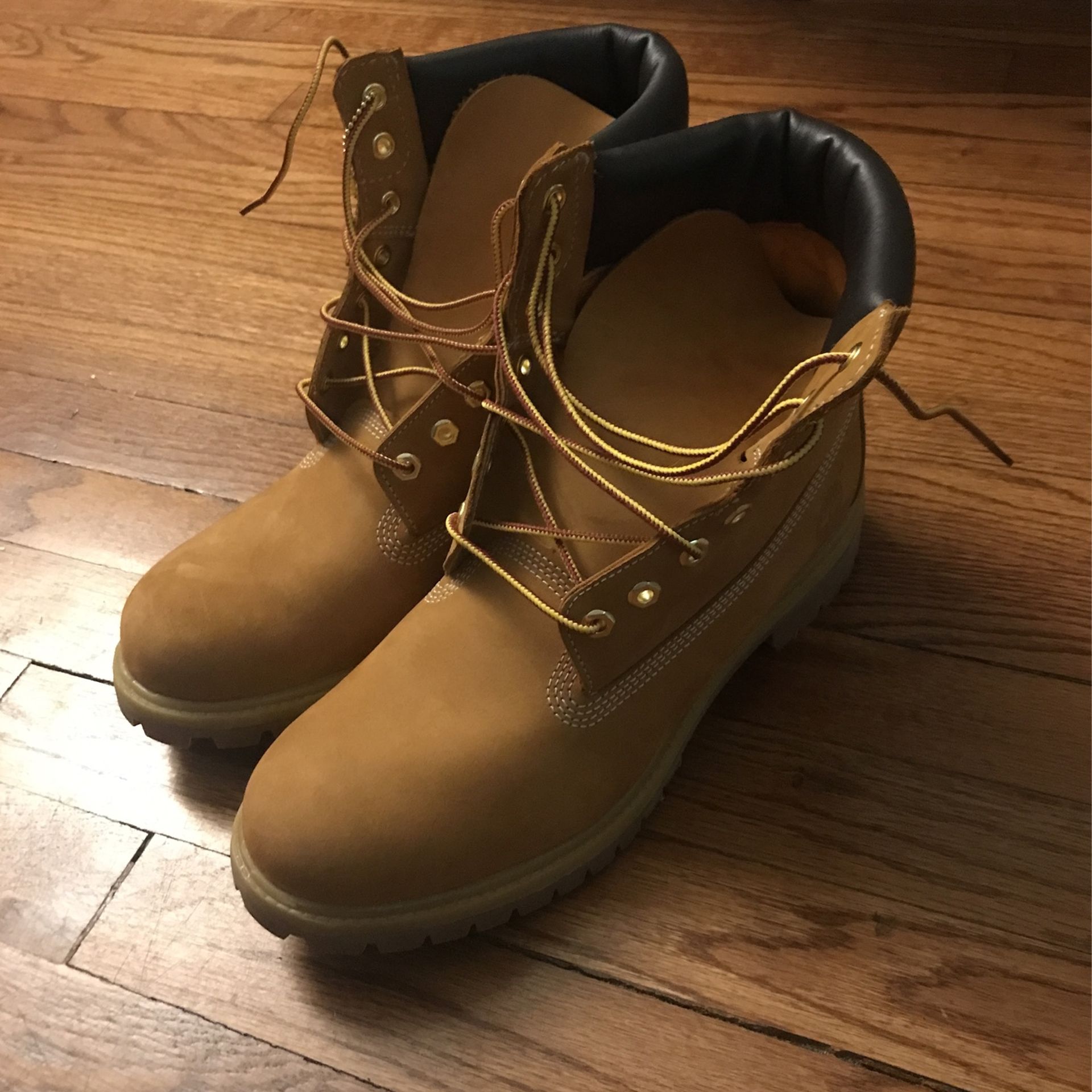 Timberland Wheat boots 10.5 men 