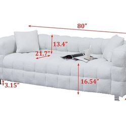 White teddy Couch including Pillows