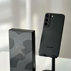 Samsung Galaxy S22 Plus Unlocked With Warranty ☺️ 