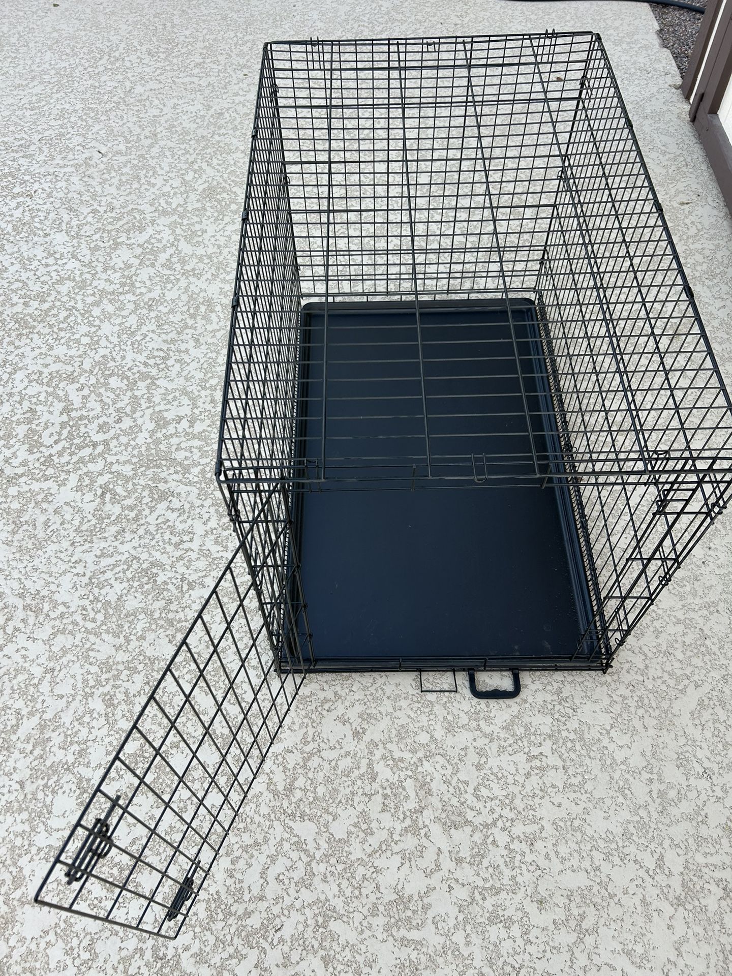 48x30 Used Collapsing Dog Crate