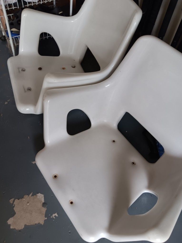 2 Marine Pedestal Seats