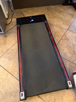 Walking Pad Treadmill / Under Desk Treadmill + Remote