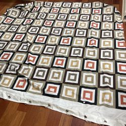 Beautiful Shower Curtain With Rings In Excellent Condition 