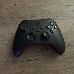 Xbox One Black Controller, Xbox One and 360 Games