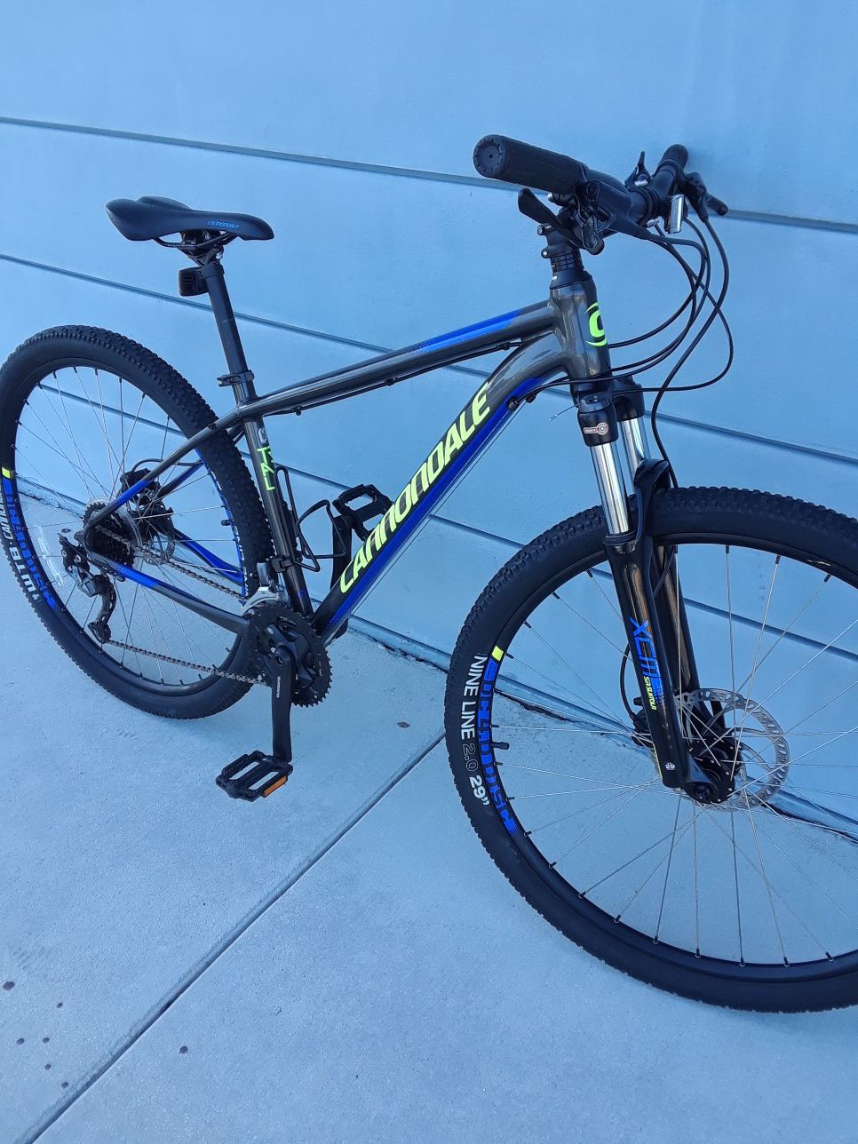 Cannondale Trail 5 LIKE NEW $600 FIRM