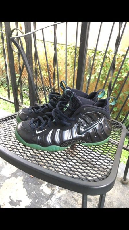 “Obsidian”. Nike Foamposite Pro - Size 10