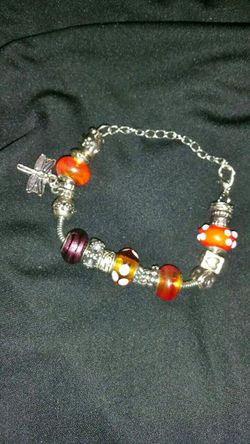 CHARM BRACELET LIKE PANDORA COMES WITH ( 17 ) CHARMS