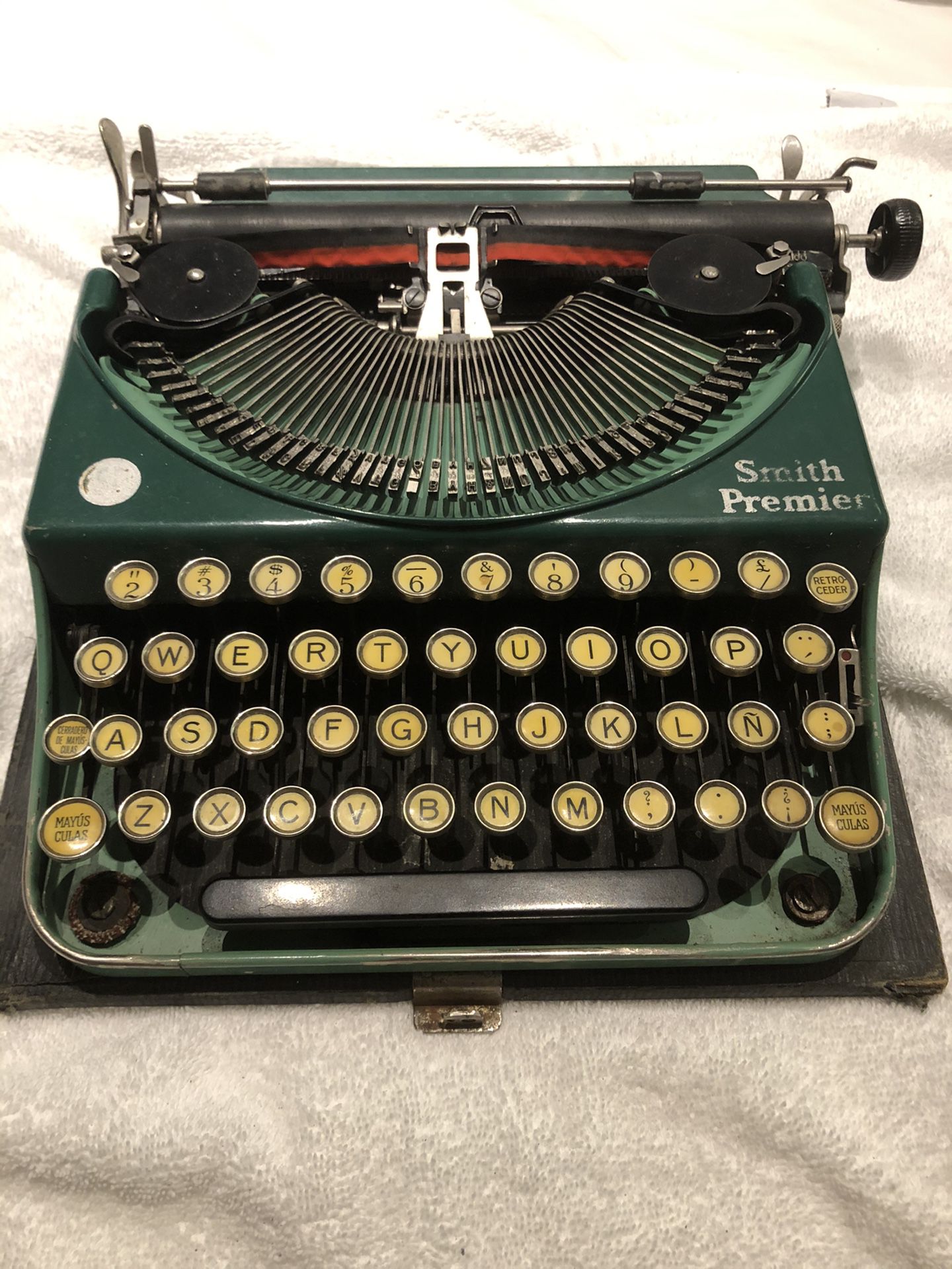 Vintage Smith Premier Typewriter
