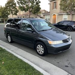 2004 Honda Odyssey