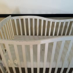 Baby Crib 