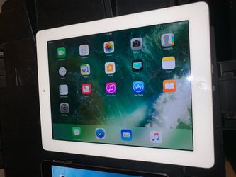 (2) iPad 4th & Mini1