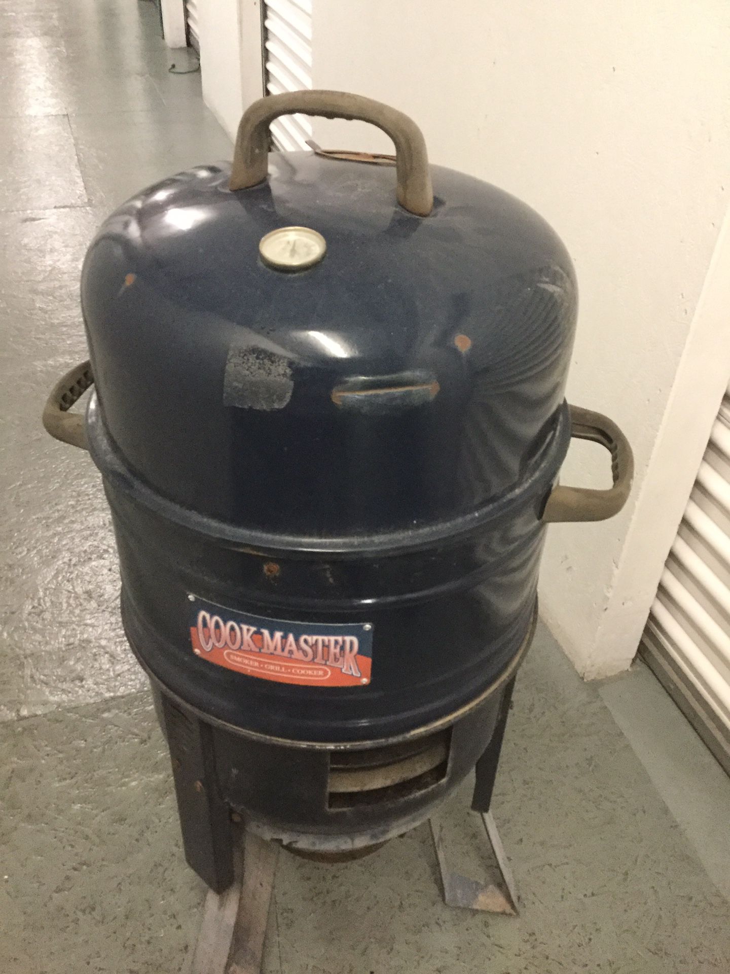Cook master grill/smoker