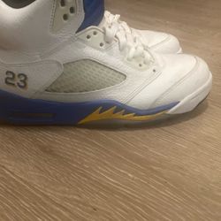 Jordan 5s Metallic Yellow Blue Shoe Size 9.5