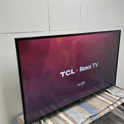TCL Roku Tv 49”
