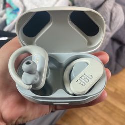 JBL Peak3 Wireless Headphones OBO