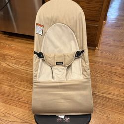 Baby Bjorn Bouncer