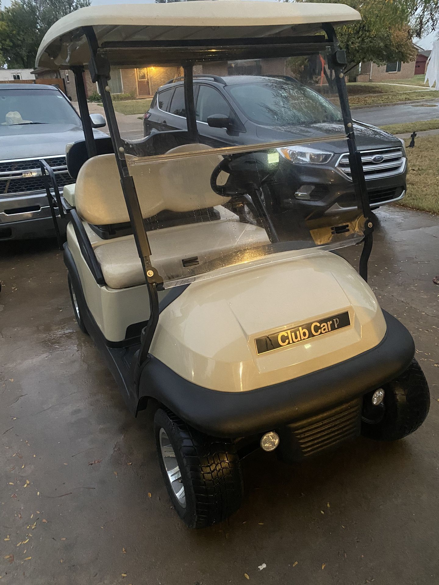 Golf Cart 