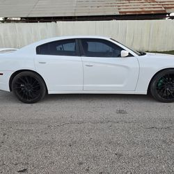 2013 dodge charger