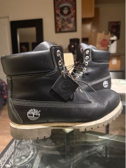 Timberland boots size 11.5 waterproof black/white