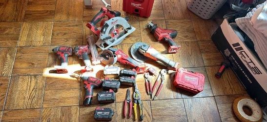 Milwaukee tools