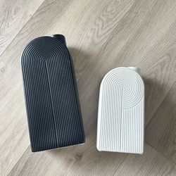 Vases 8.5 And 11.5 Inch