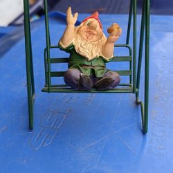 Troll On Swing