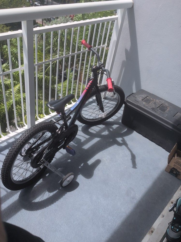 New Precaliber Kids Bike.