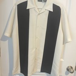 Mens Size M 38/40 Black & White Out shirt