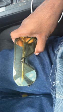 Fendi shades