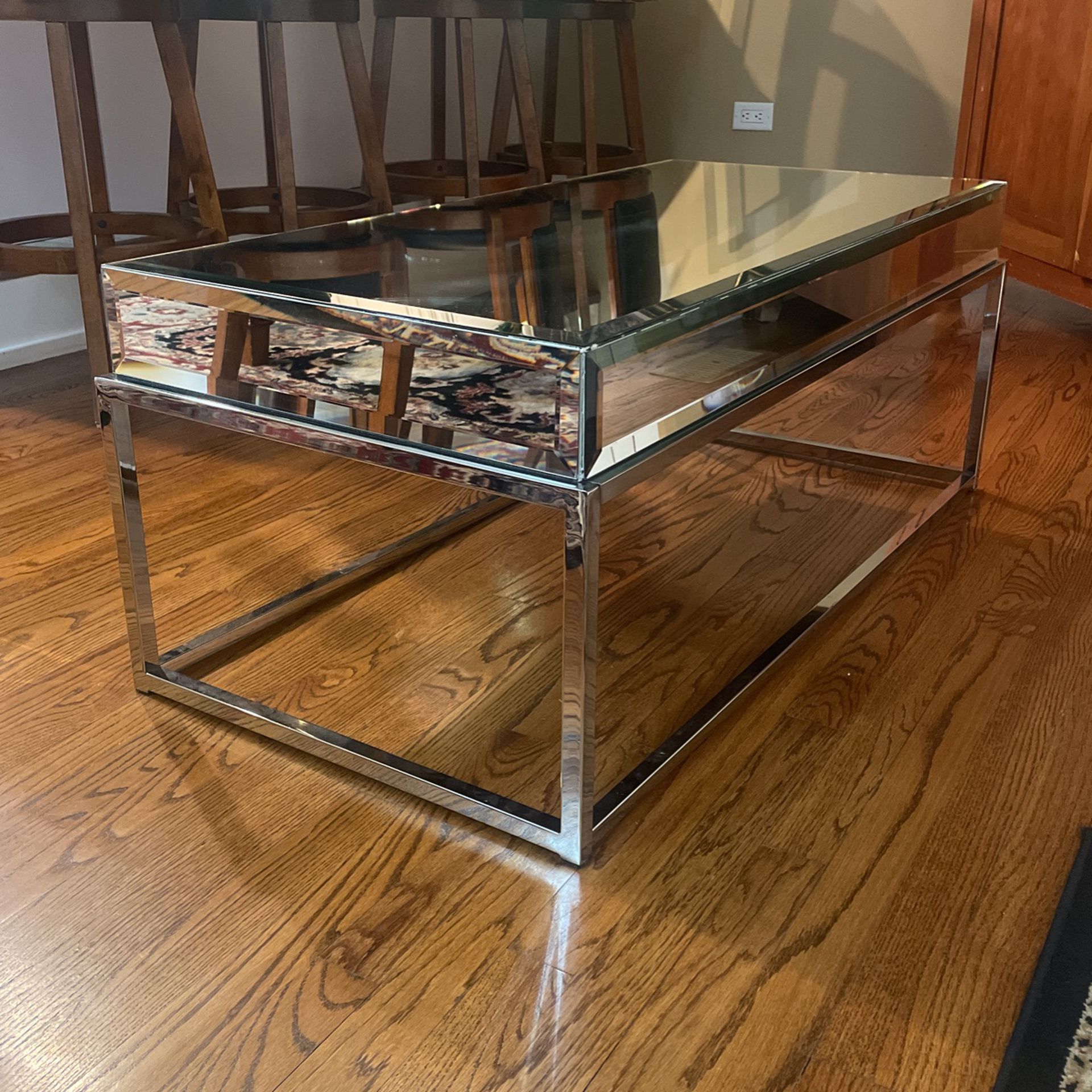 Mirrored Table 