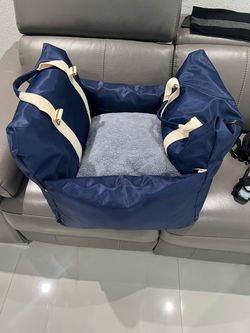 Dog car seat