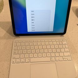 Apple - 10.9-Inch iPad - (10th Generation) with Wi-Fi - 64GB - Blue and Magic Keyboard Folio A2695