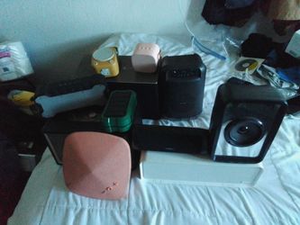 Blue tooth speakers