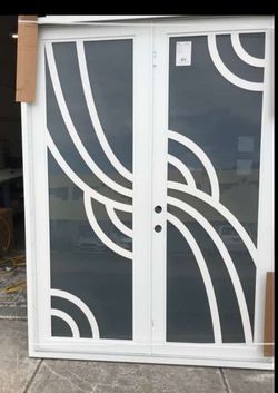 PREMIUM IMPACT EXTERIOR DOORS 🚪