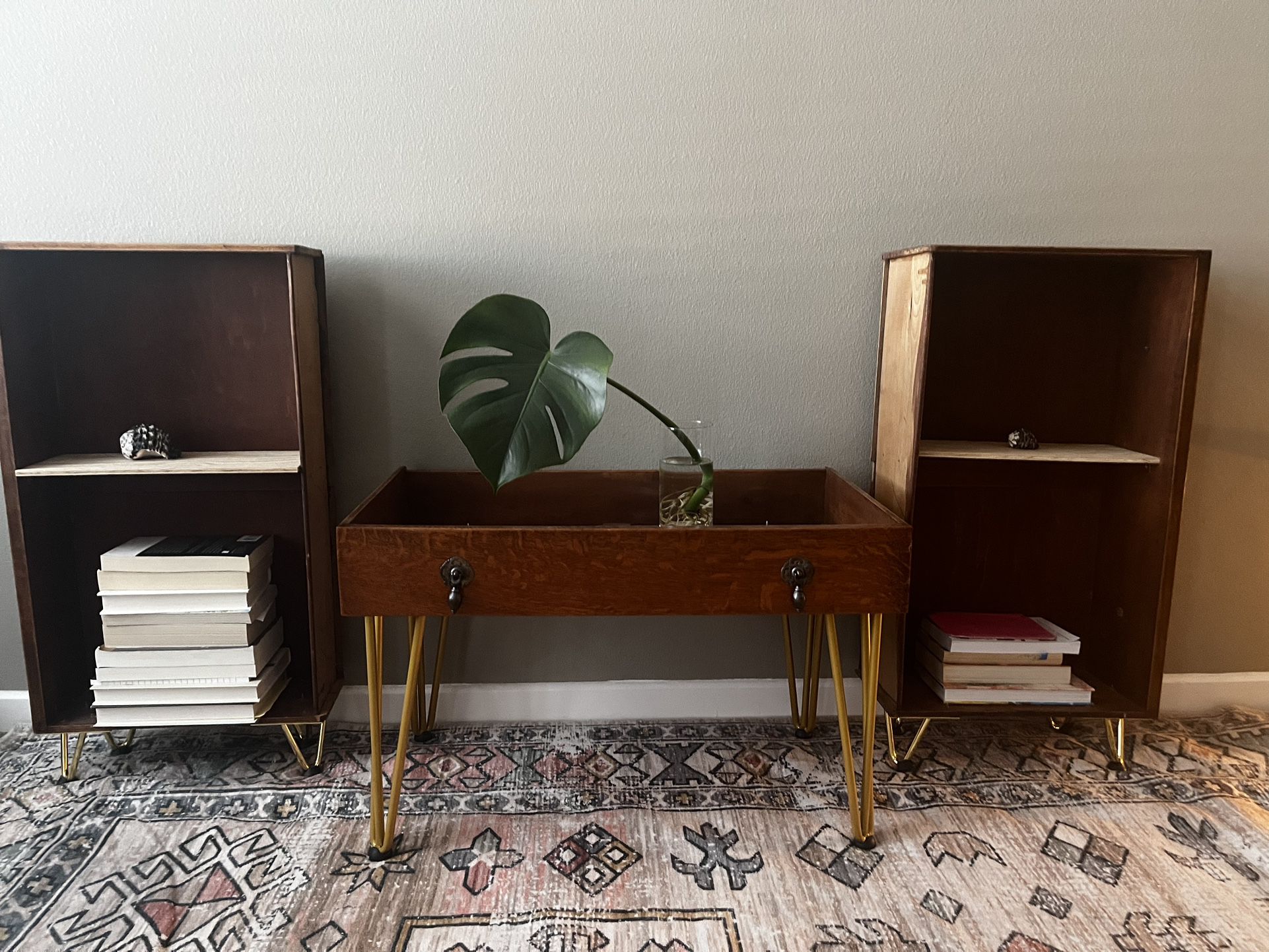 Midcentury Modern Shelves And Table