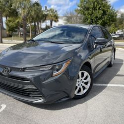 2025 Toyota Corolla- Clean Title - $1499 Down 