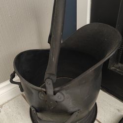 Fireplace Ash Bucket with Shovel 